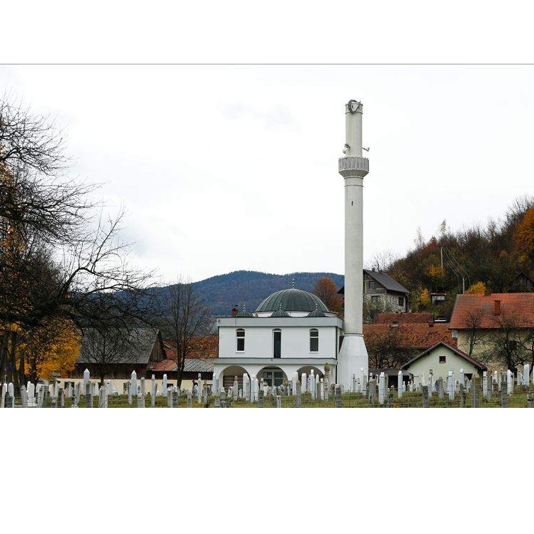 Grivići kod Hadžića: Krov munare pao 10 minuta prije dolaska vjernika na večernju molitvu