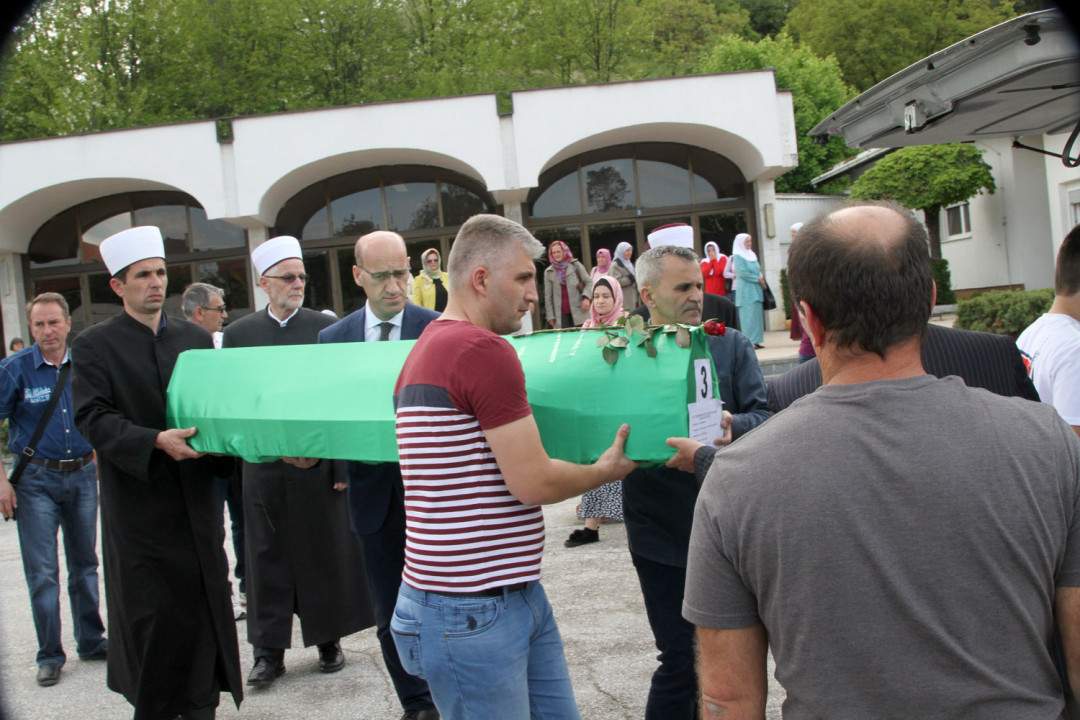  U Memorijalnom centru "Veljaci" danas dženaza i ukop za tri žrtve zločina