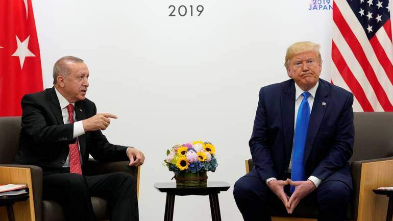 Financial Times: Zašto Erdogan ne bi trebao podrivati NATO