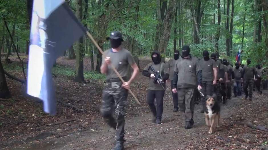 Evropski fašizam 21. stoljeća: Samoorganizovane grupe u Sloveniji love migrante