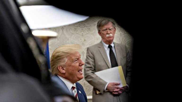 Ovo se Dodiku i Vučiću neće svidjeti: Šta dolazi razlaz Trumpa i Boltona?