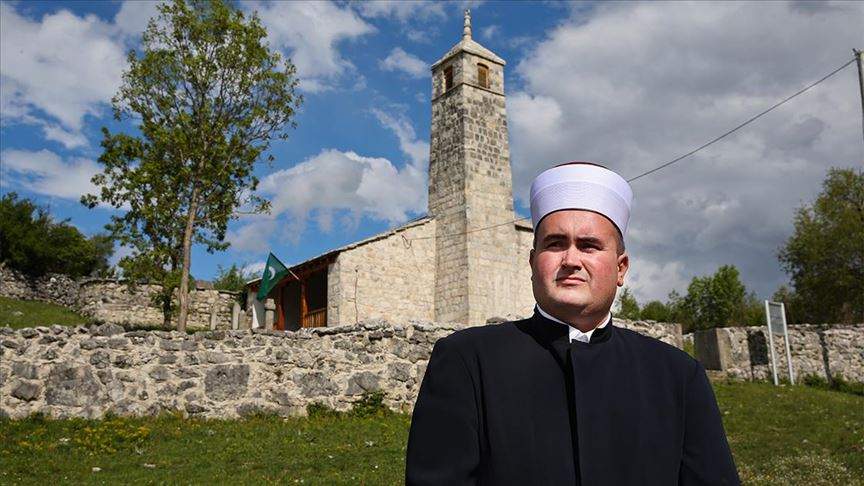 Komšije Srbi dolaze i izvinjavaju se zbog neprijatnosti