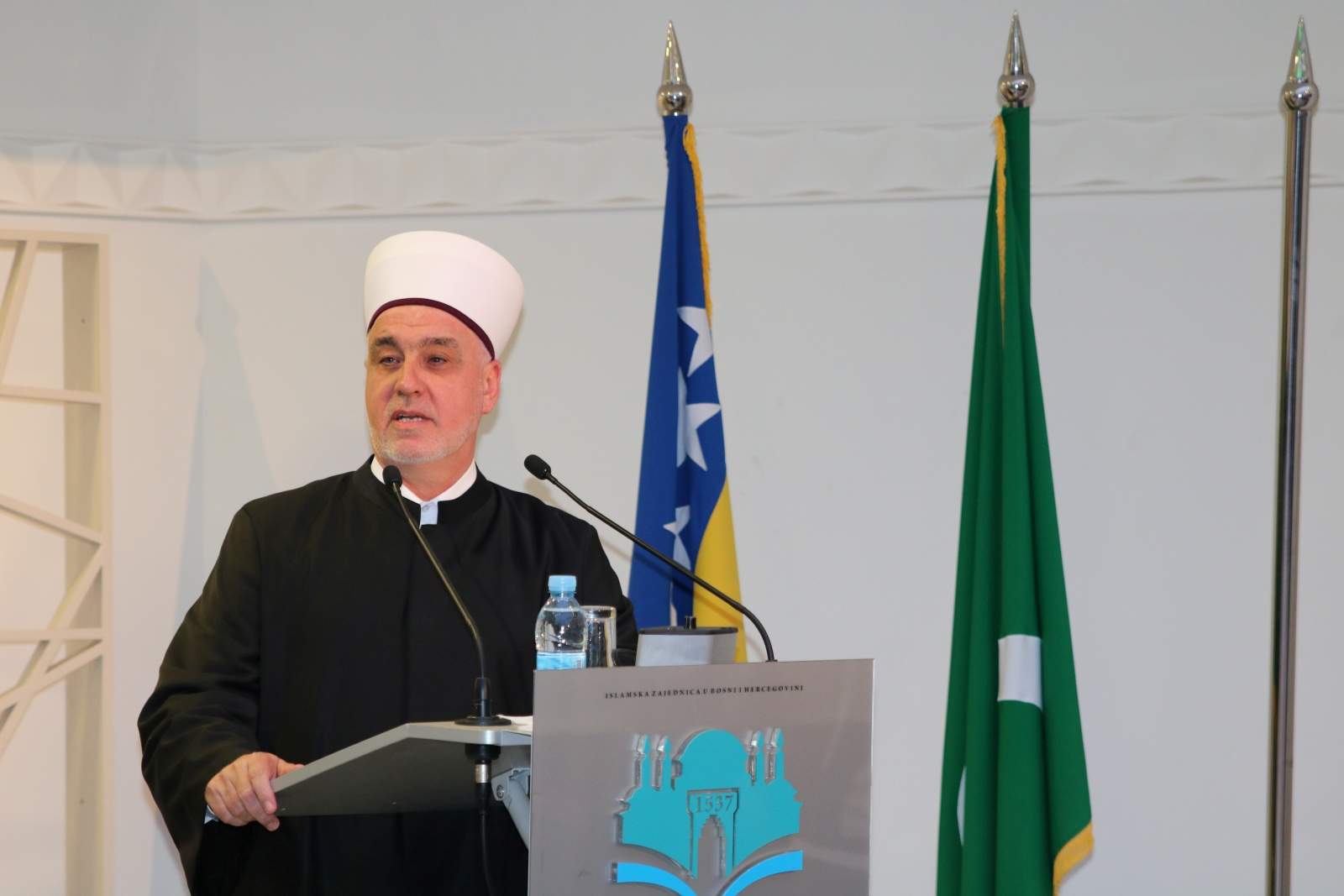Dr. Husein ef. Kavazović ponovo izabran za reisul-ulemu IZBiH