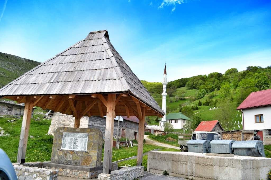 Danas tradicionalni mevlud u bjelašničkom selu Lukavac 