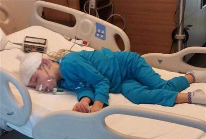 Pomozi.ba pokrila inicijalne troškove za liječenje Tarika Rovčanina, otvoren i humanitarni broj