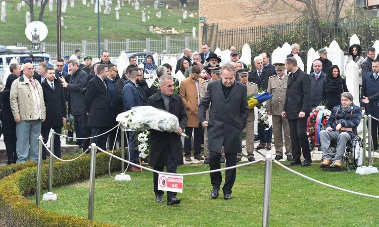 Izetbegović: Bosna i Hercegovina ide u pravom smijeru 