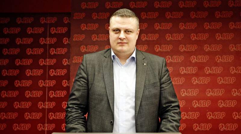 Vojin Mijatović Islamsku zajdnicu nazvao 'fašističkom', Rijaset žestoko reagirao