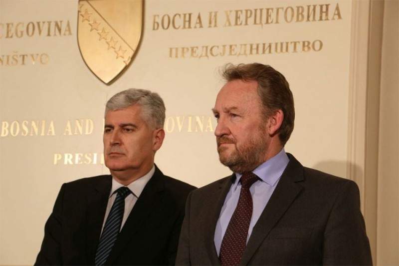 Novi sastanak delegacija SDA i HDZ-a: Evo o čemu će razgovarati