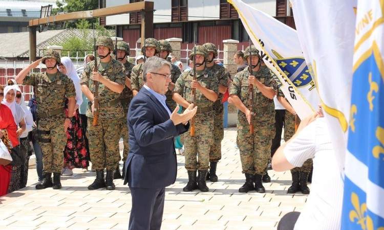 Bukvarević: Sjećanje na šehide i briga o njihovim porodicama trajna obaveza