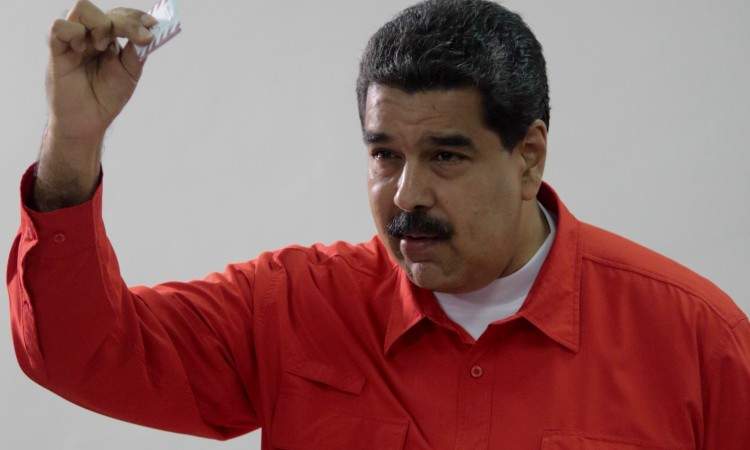 Maduro: Neće me uplašiti car Donald Trump