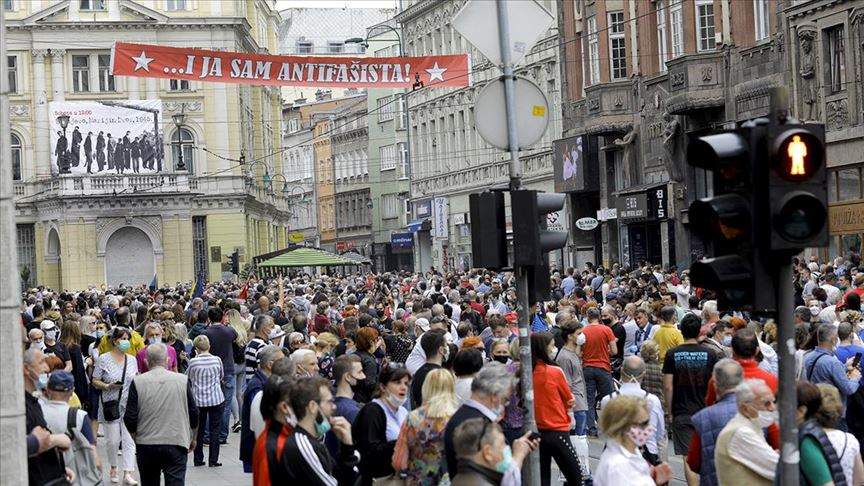 Regija i svijet oduševljeni Sarajevom: Das ist Walter!