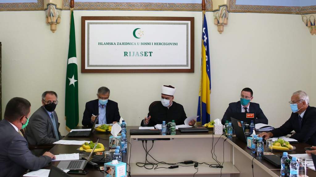 NISTE SAMI |Rijaset šalje delegaciju u Crnu Goru