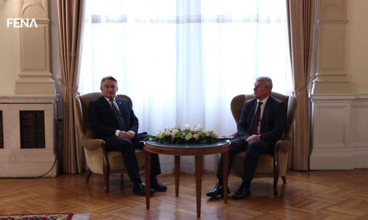 Poruka Džaferovića i Komšića: Neće nas zaustaviti oni koji BiH ne misle dobro