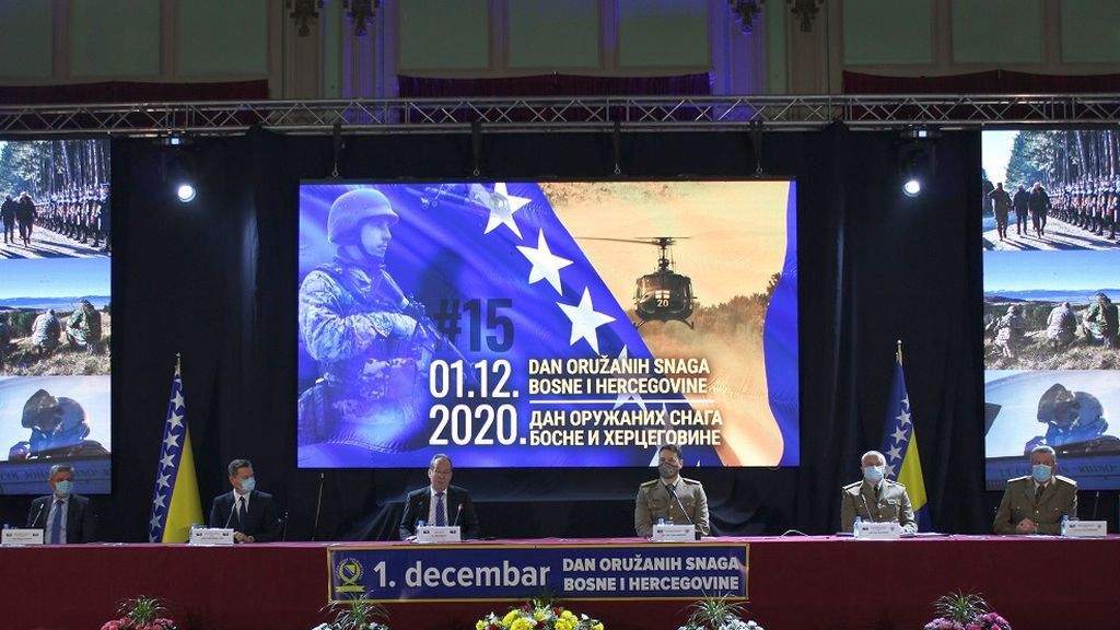 Petnaest godina Oružanih snaga BiH