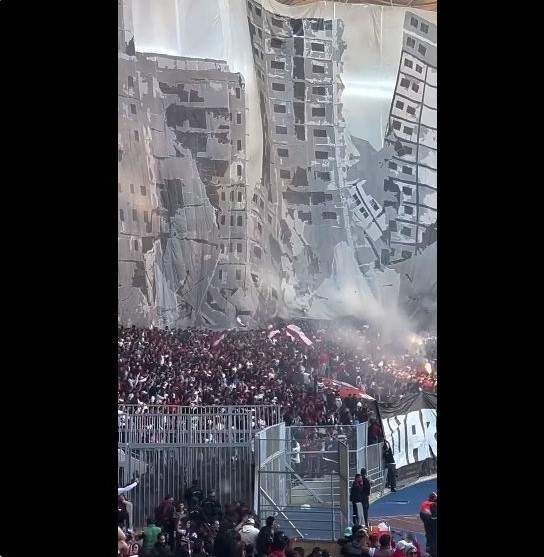 Impresivno: Pogledajte kako su navijači u Tunisu odali počast ubijenoj djeci Gaze (Video)
