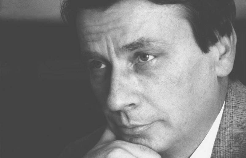 Na ahiret preselio Enes Duraković, jedan od najznačajnijih bošnjačkih intelektualaca