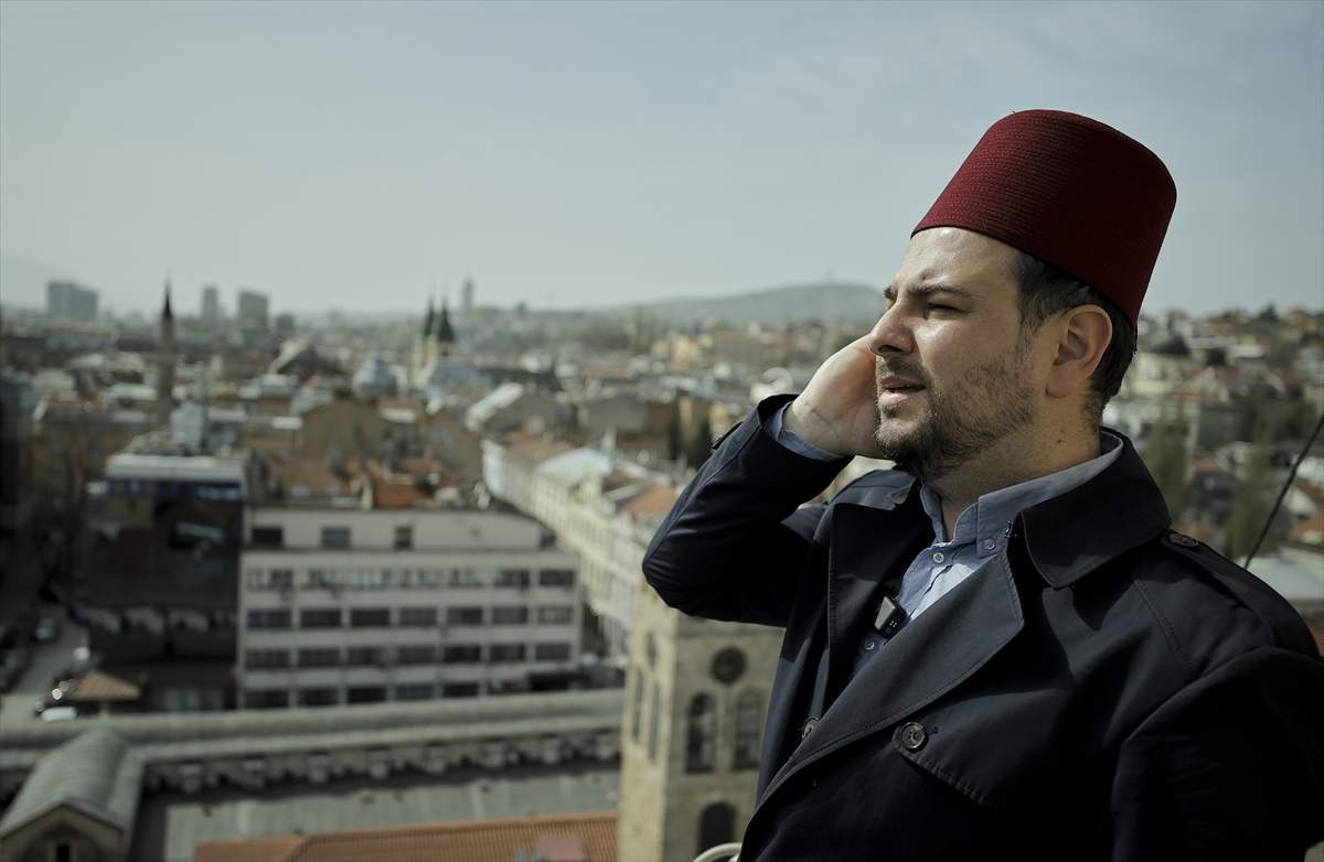 Učenje ezana sa munare Begove džamije u Sarajevu tradicija duga skoro 500 godina