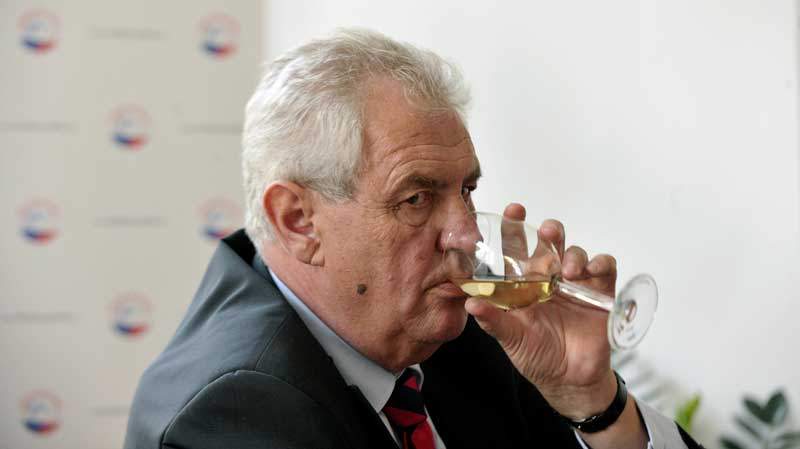 Zeman: BiH može da postane evropska baza islamskih terorista