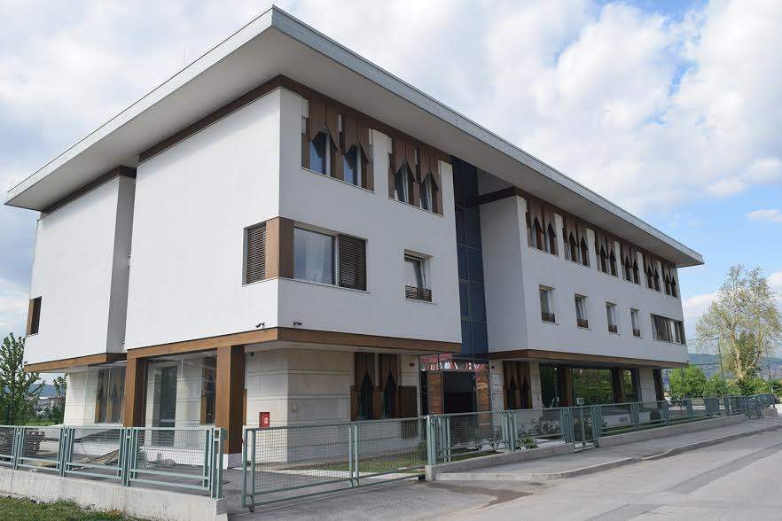 Fondacija 'Izvor nade' dodijelila stipendije za 25 srednjoškolaca