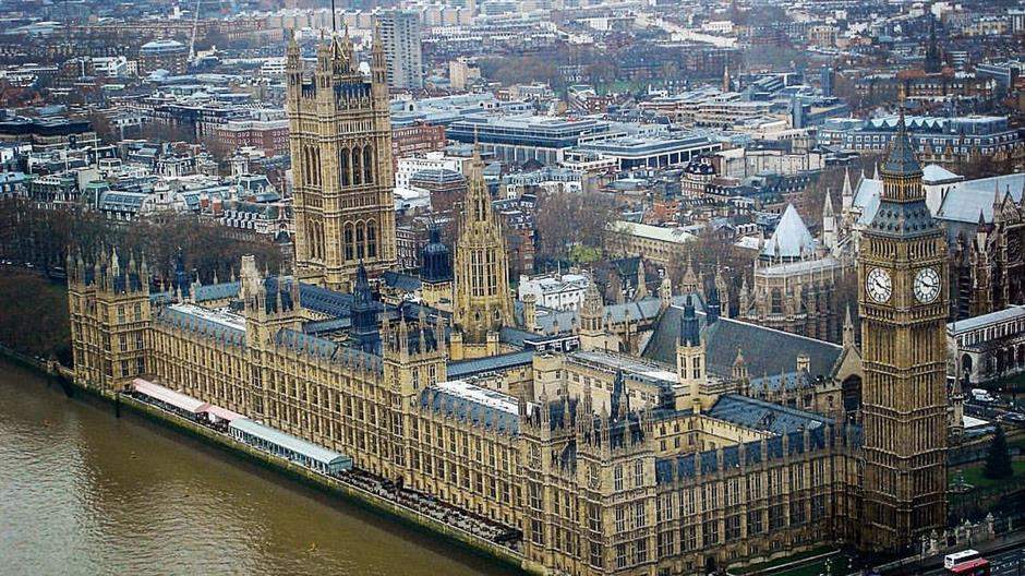 Britanski lordovi dolaze u Sarajevo: Uzrok svih problema vide u Dejtonskom sporazumu