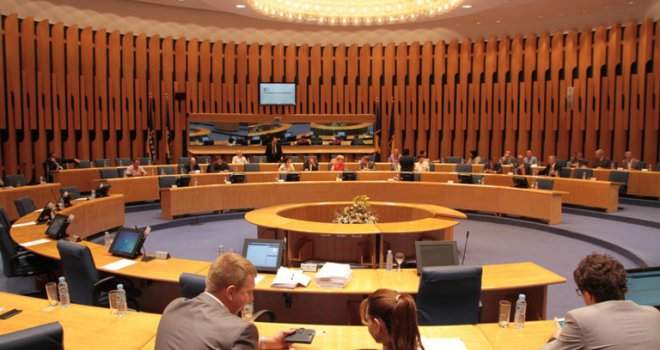 Bez glasova bošnjačkih delegata usvojena Deklaracija o Pelješkom mostu