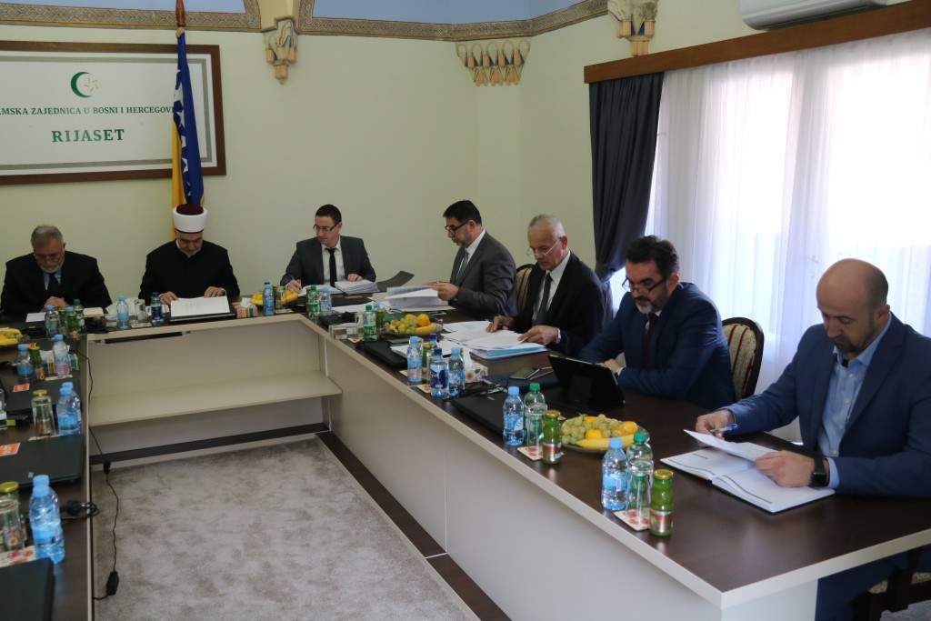 Rijaset IZBiH odlučio: Senada Tahirović, prva žena na čelu lista "Preporod"