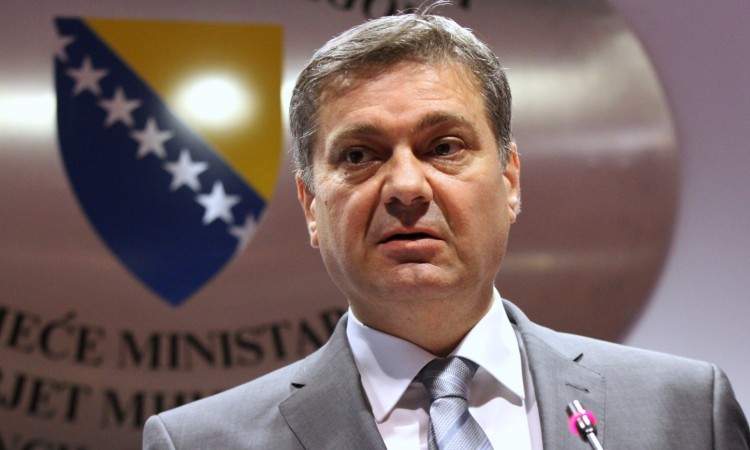 Zvizdić: Sredstva od povećanja akciza moraju biti usmjerena na izgradnju cesta