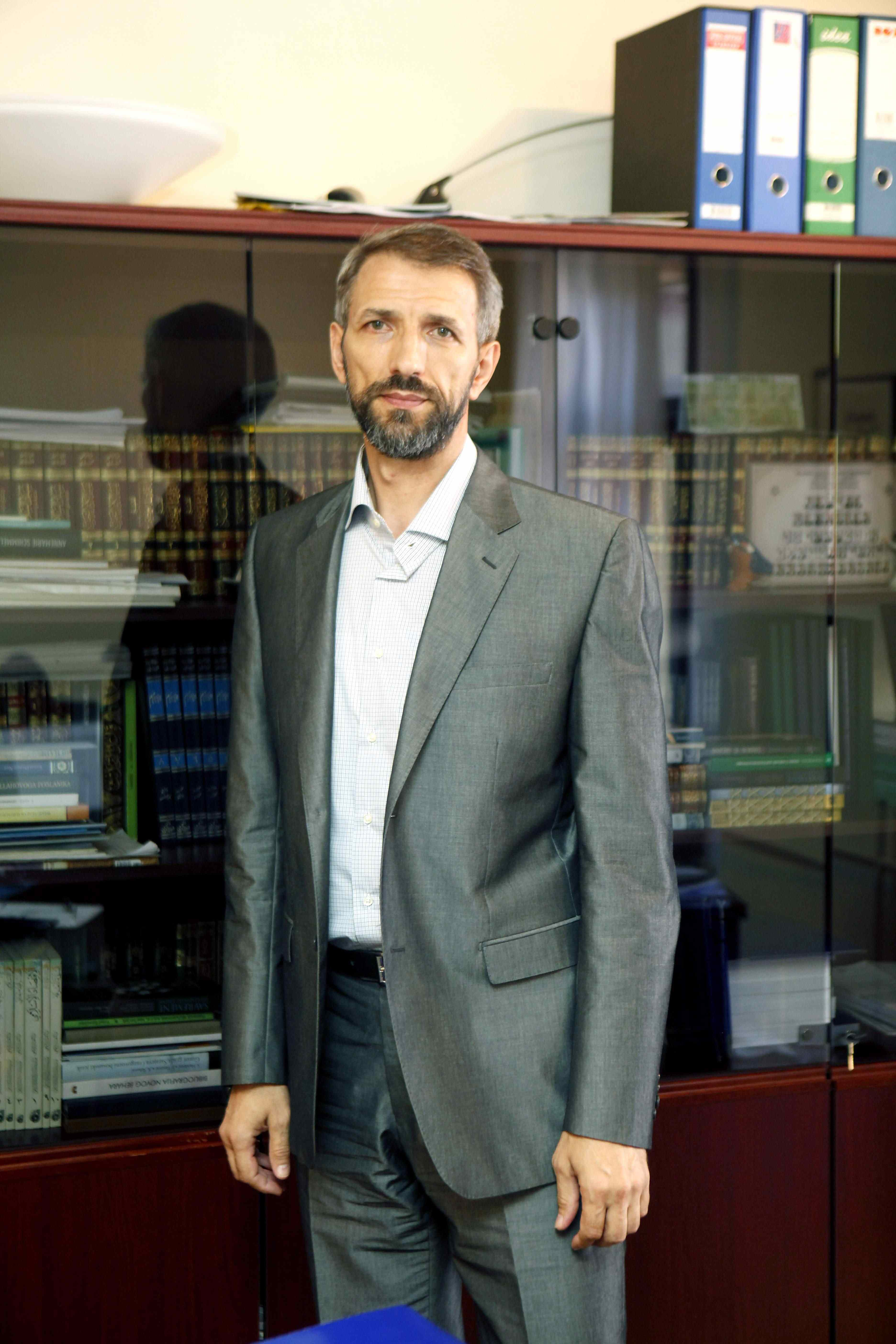 Profesor Hasanović: Veliki ljudi posjeduju ideale, a mali prohtjeve