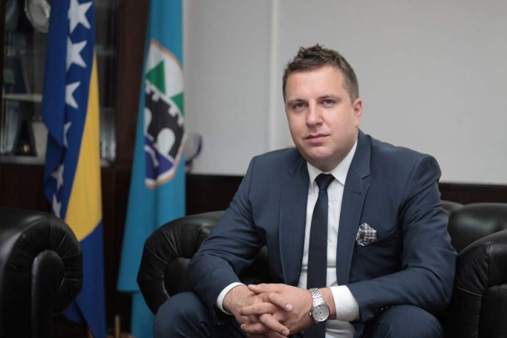 NAP: Terović i Skaka podnijeli ostavke i traže isto od Prevljaka, Sebije Izetbegović...