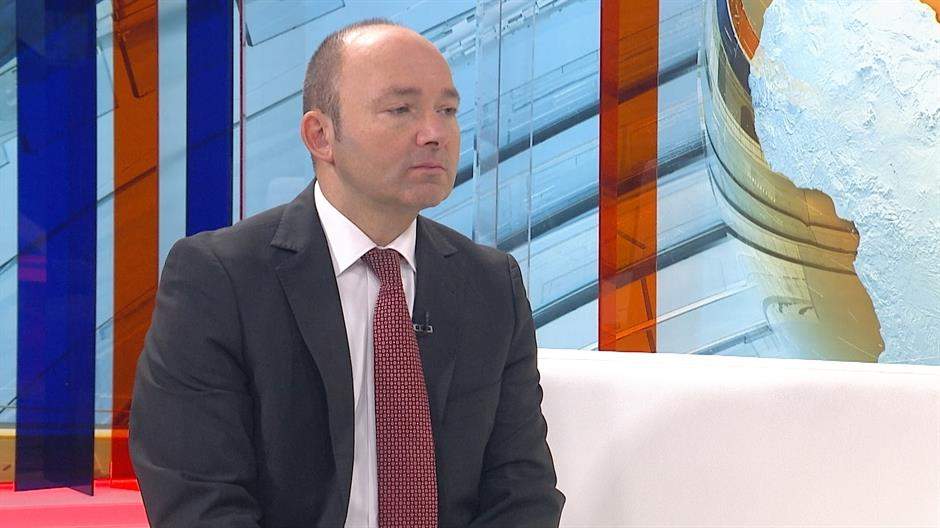 Ambasador Austrije u BiH priznao da je informirao ministra Kurza o plaćanju žena u BiH da se pokrivaju