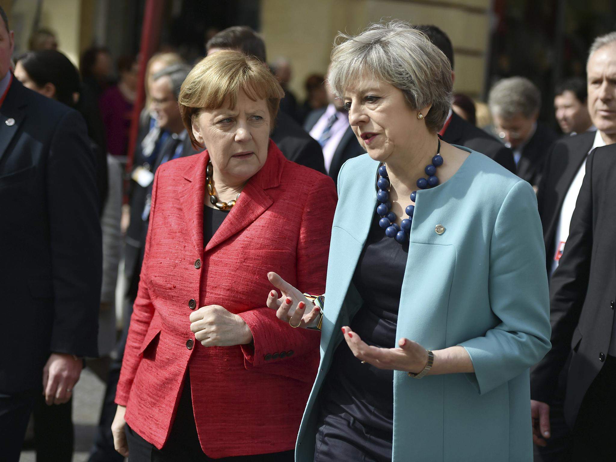 May i Merkel ostaju pri ugovoru s Iranom, bez obzira na Trumpov stav