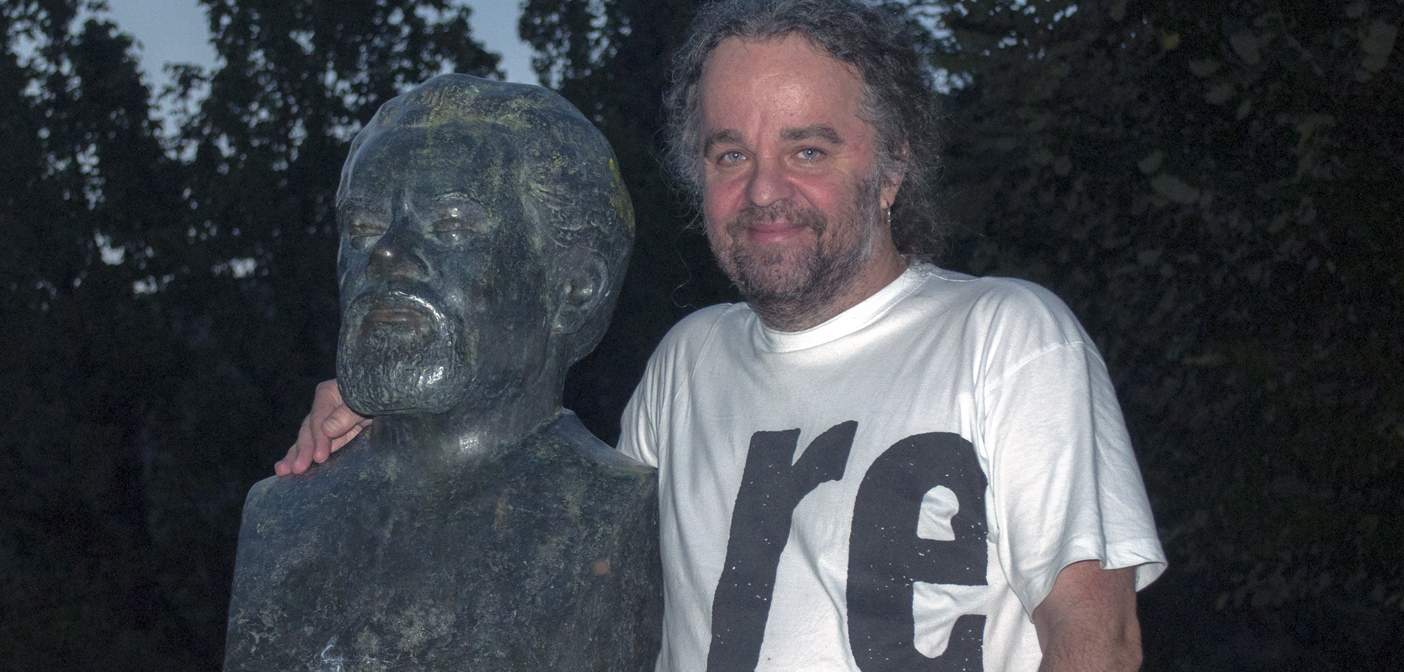 Miljenko Jergović: Ako je kad i bio Hrvat, Mak Dizdar je to prestao biti negdje između Šuškovih naselja i Bobanova sela, ili u Dretelju 1993.