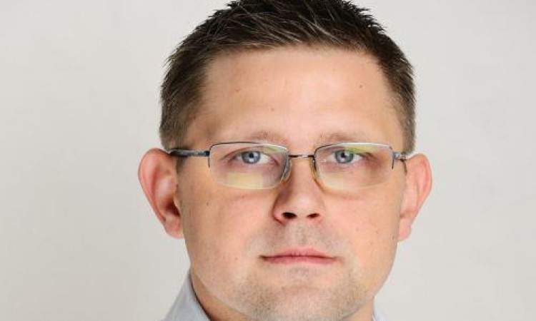 "Terorizam se ne smije poistovjećivati s religijskim identitetima"