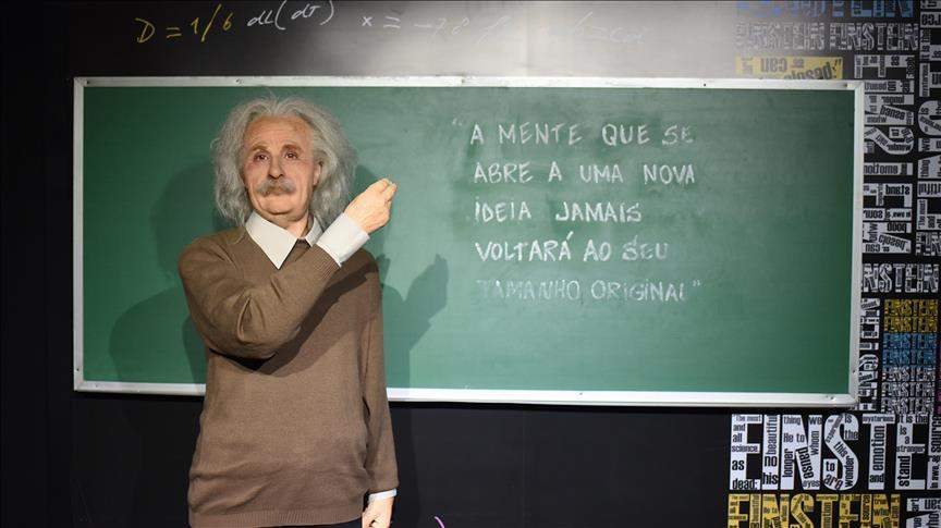 Ovo je Einsteinov recept za sreću u životu