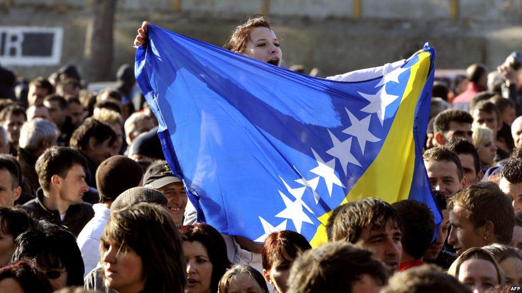 Prijeti li BiH da u miru izgubi državu koju je odbranila u ratu? 