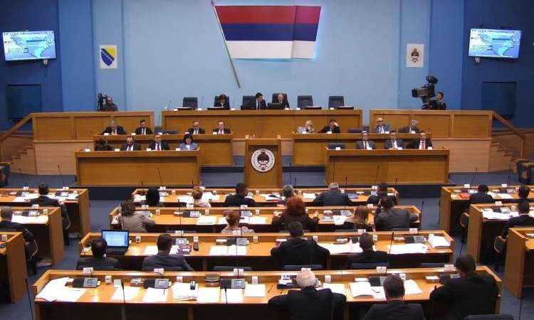 Alarmantno: RS ukida prepreke koje su ranije sprječavale nabavljanje oružja