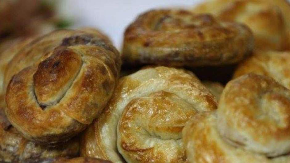 Traži se 'burek majstor', plaća oko 2750 maraka