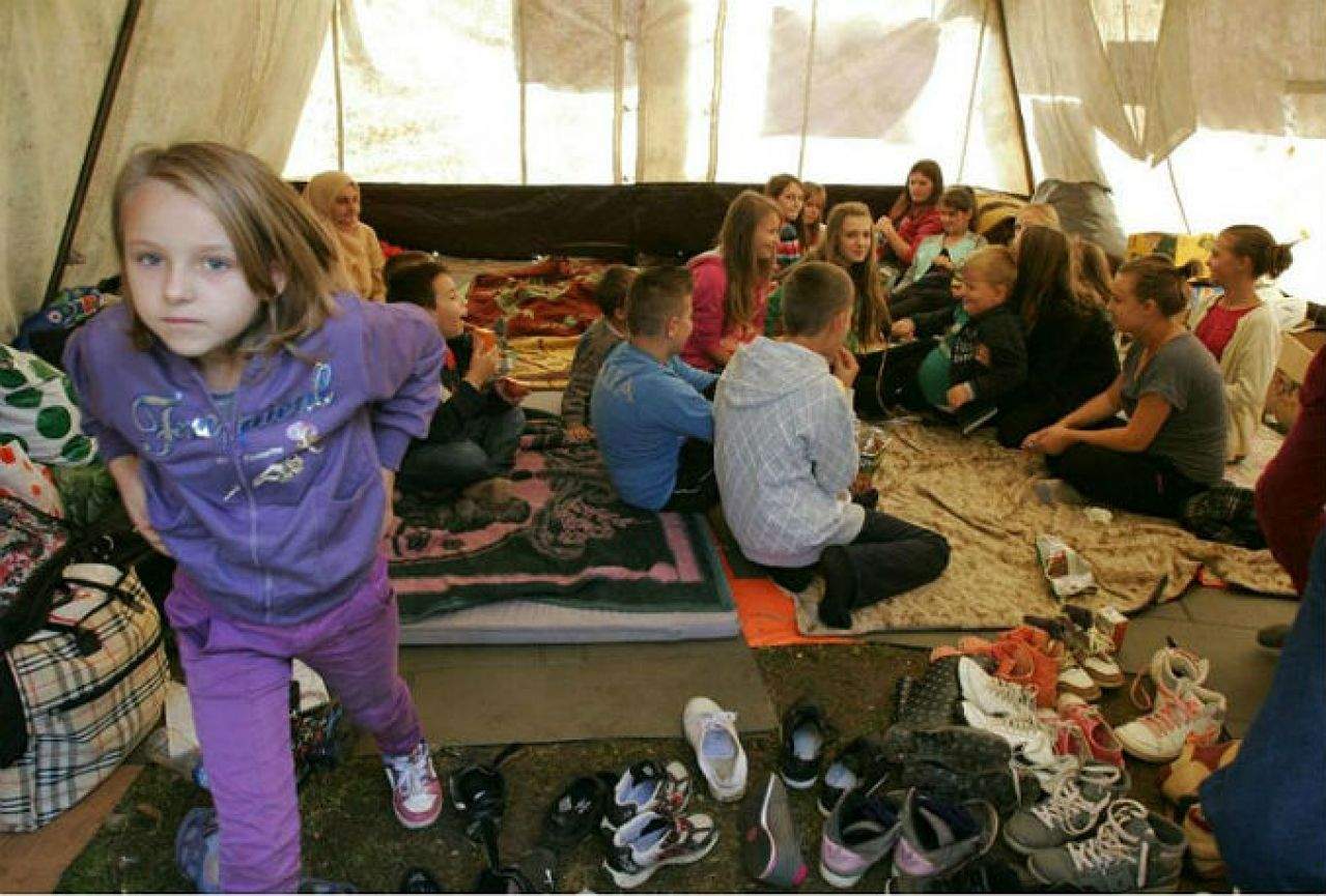 Sud u Srebrenici donio odluku u korist djece i roditelja iz Konjević Polja 