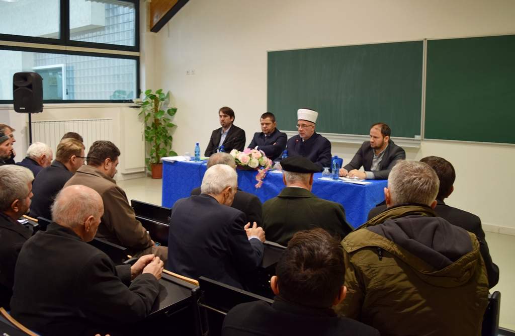 Iako su mnogi porušeni,  vakufi su rađeni i obnavljani