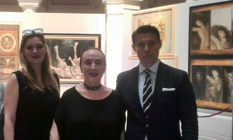 Ensar Berber: Postavka slika u 'Vijećnici' za obitelj Berber emotivan moment
