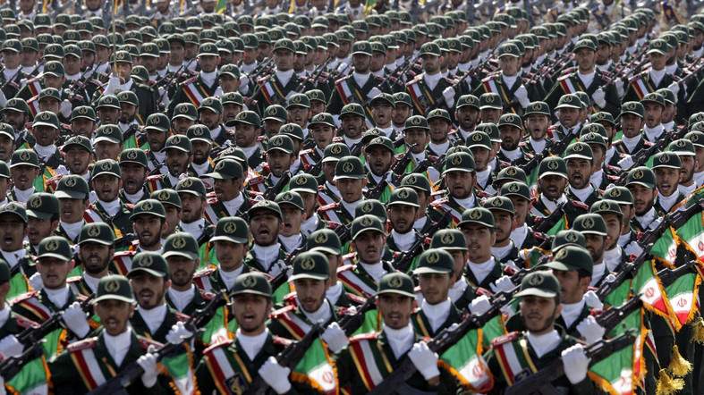 Iranska revolucionarna garda prijeti: Demonstranti će se suočiti s čeličnom pesnicom