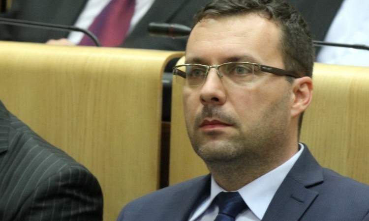 Džindić najavljuje da neće potpisati odluku o poskupljenju plina