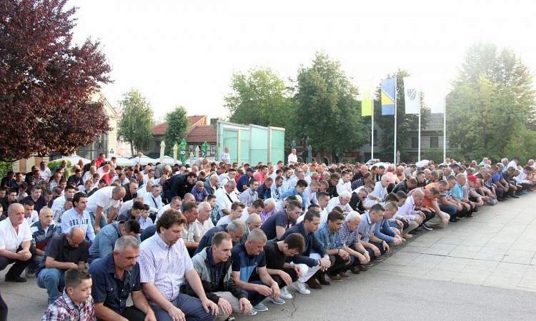 U Zenici centralna bajramska svečanost za Muftiluk zenički