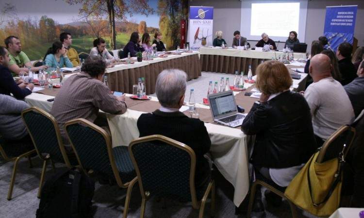 BH novinari: Razlikovati vrijednosni sud od činjenice