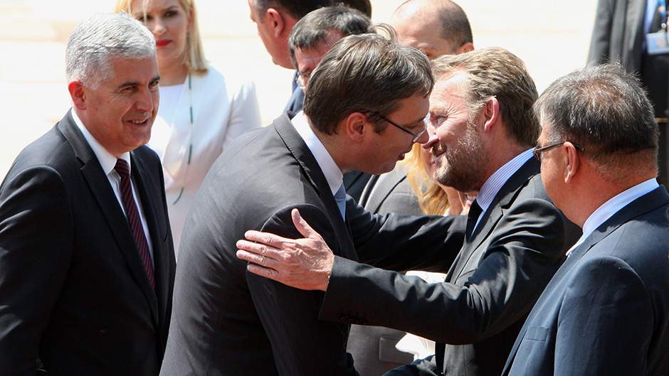 Šta će donijeti mostarska trilaterala | Od Izetbegovića se traži "iskorak" prema Srbiji