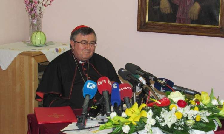 Kardinal Puljić: Ne plašimo se svoje zemlje