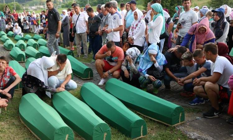 Čengić: Identificirano 20 žrtava za dženazu u Potočarima, broj nije konačan
