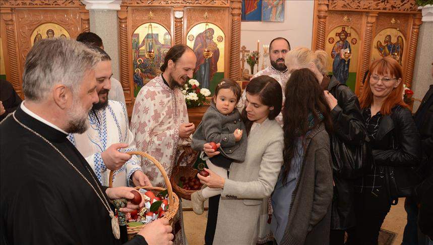 Vladika Grigorije vjernicima: Otvorimo svoja srca i umove