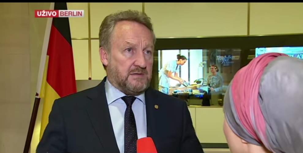 Izetbegović: Merkel postavljala pitanja o Erdoganovom predizbornom skupu