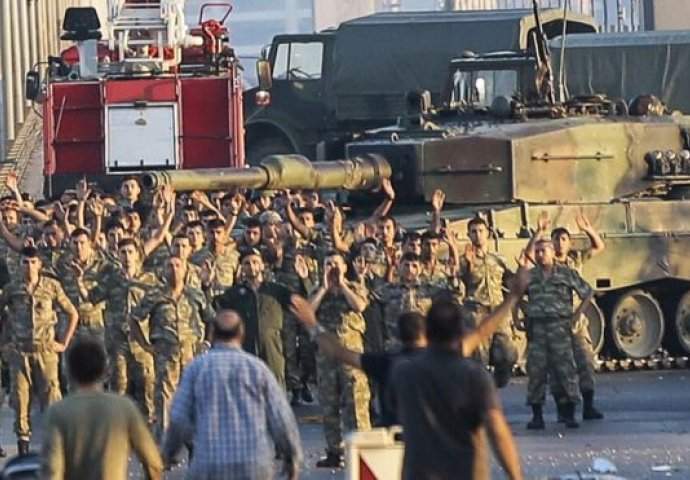 Turska:104 pripadnika vojske osuđeno na doživotni zatvor 